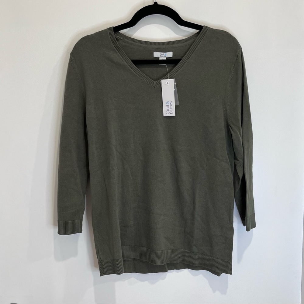 Croft & Barrow Relaxed Sweater- Olive Size Medium